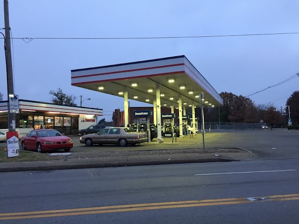 THORNTONS #261061 exterior