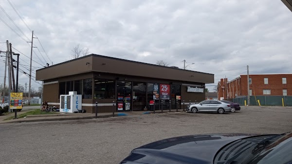 Photo by Billy Goats