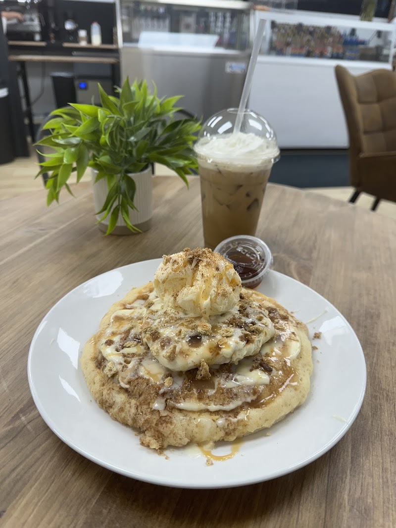 The Parlour Waffle and Coffee House photo 2