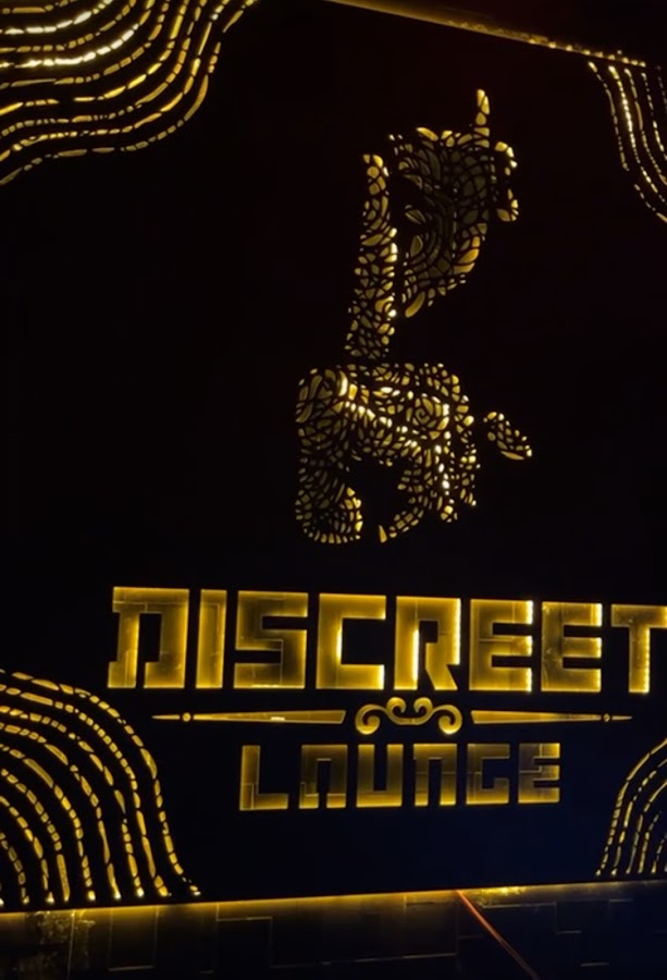 Discreet Lounge & Bar — photo 2