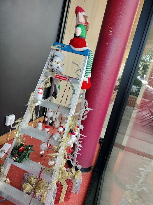 Truth Cafe fotoğraf 1