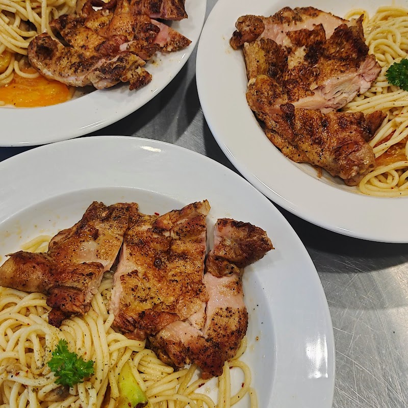 The Pinggan Cafe Johor Bahru (Muslim Owned With Musolla) photo 2