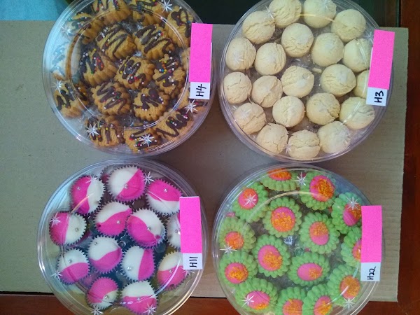 Thong Aik Bakery & Biscuit Factory - Photo 1