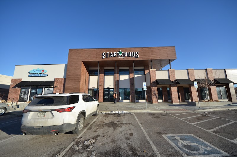Video tour of Star Buds Southeast Aurora retail environment