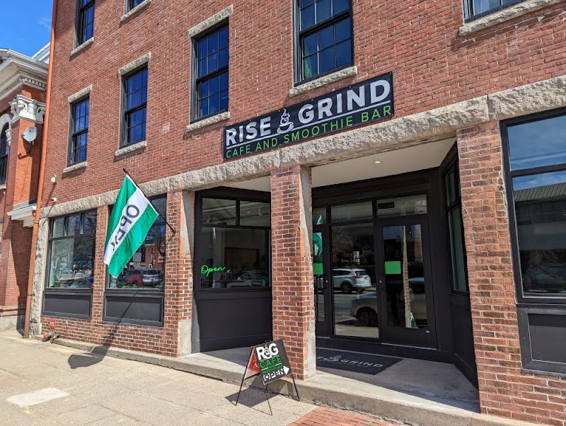 Rise & Grind Cafe Fitchburg photo 3