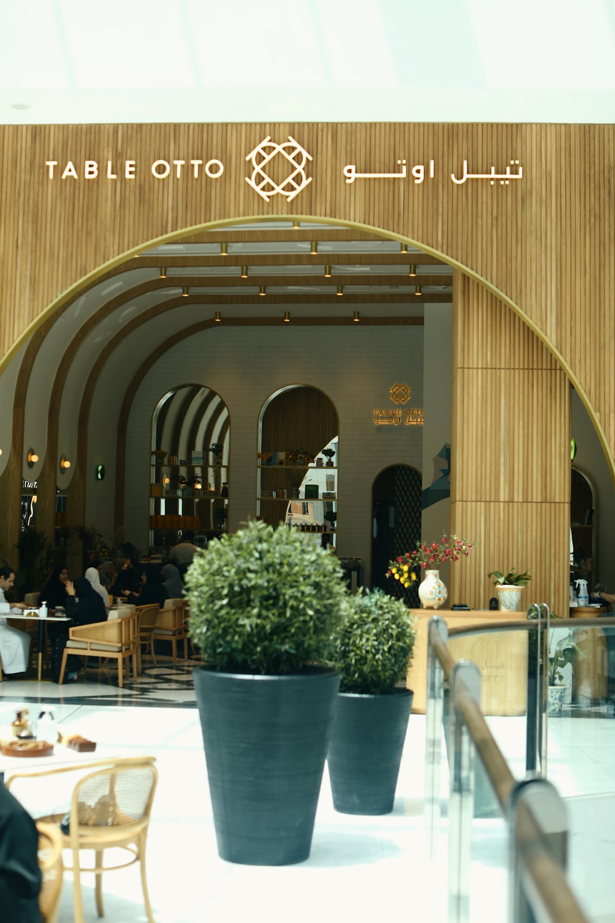 Table Otto - Dubai Mall in dubai