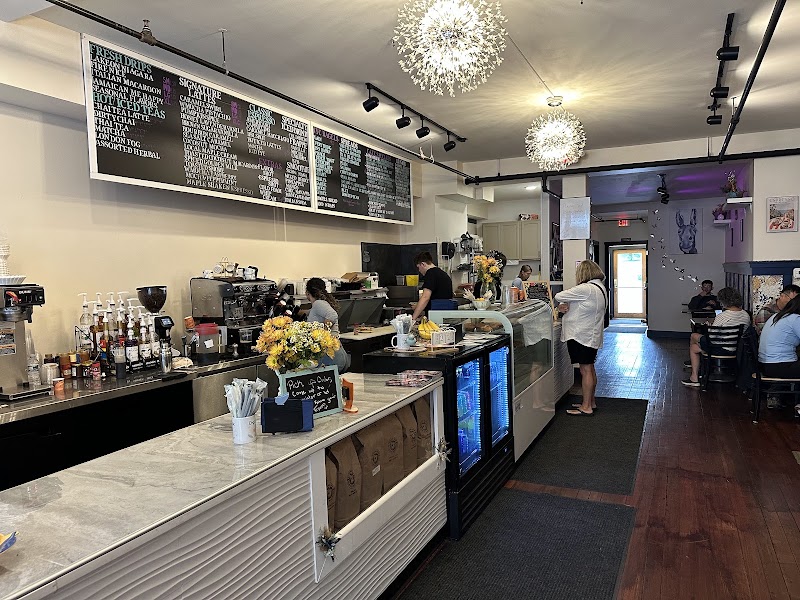 Babe's, Bagels & Beans photo 4