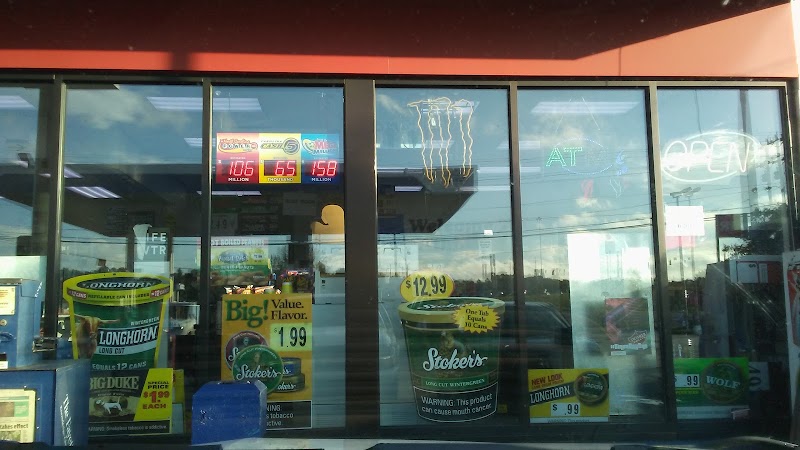 Atkinson Cigarette Land photo 2
