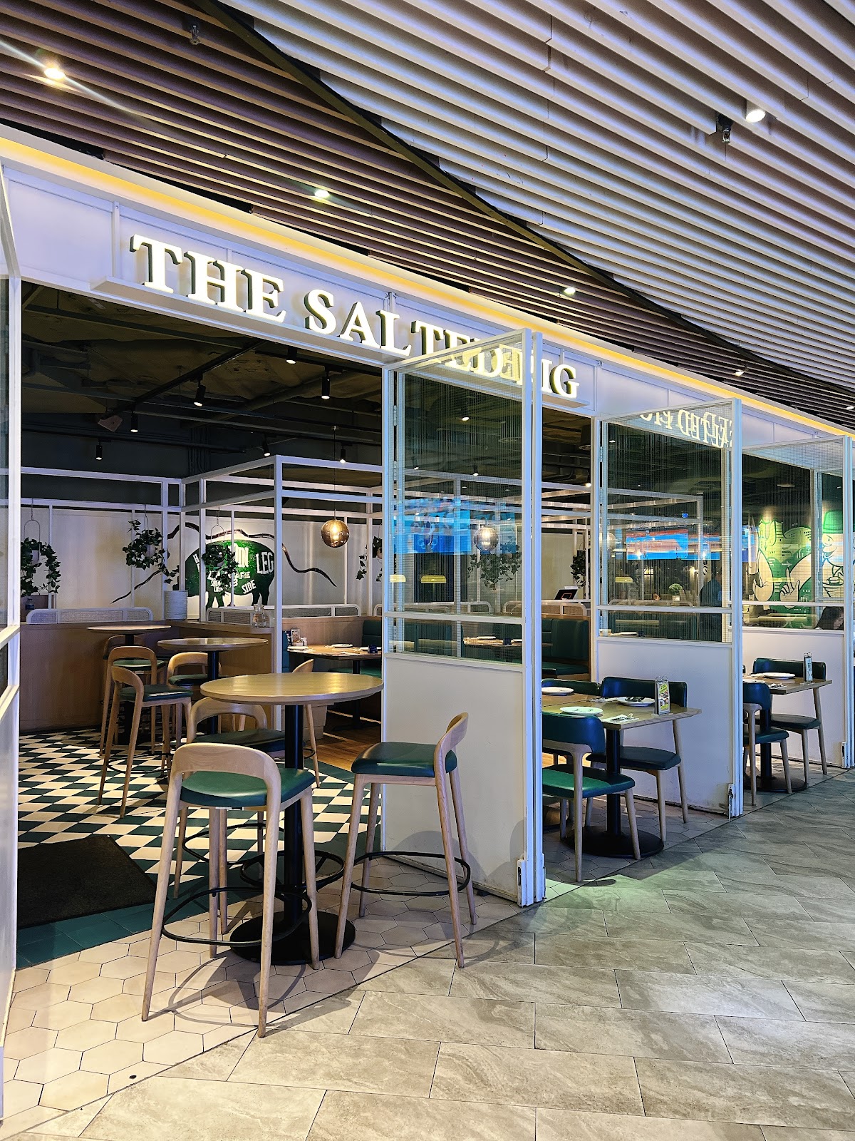 The Salted Pig (MegaBox) — photo 6