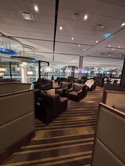 Plaza Premium Lounge (Domestic – Gate B15) — Google photo 4