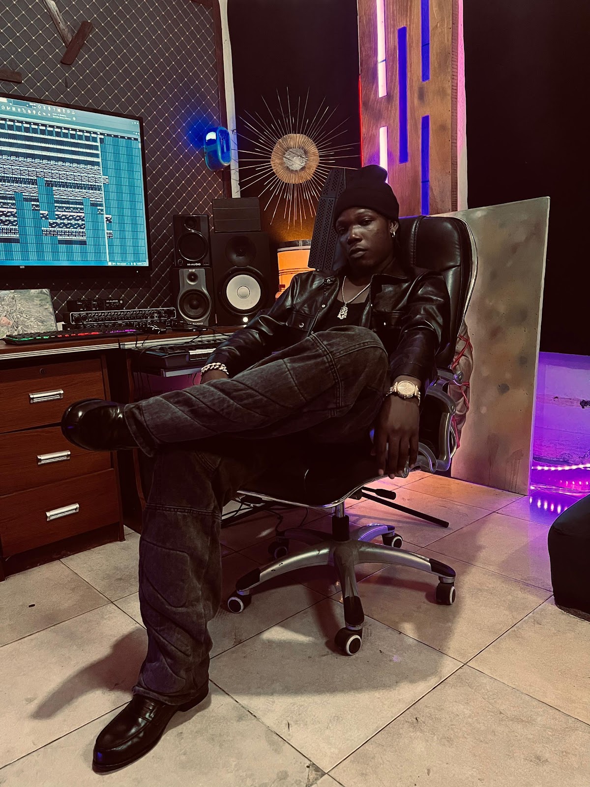 Fly record Kinshasa