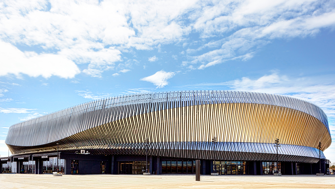 Nassau Veterans Memorial Coliseum exterior — Uniondale, United States
