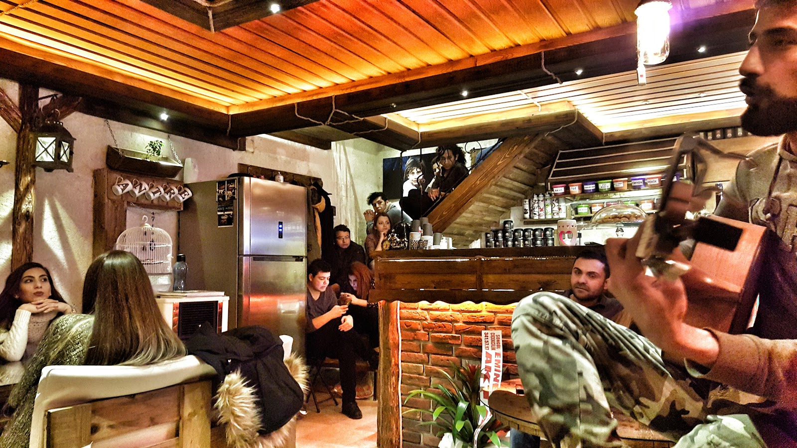 Cafe Antre Pub mekanı