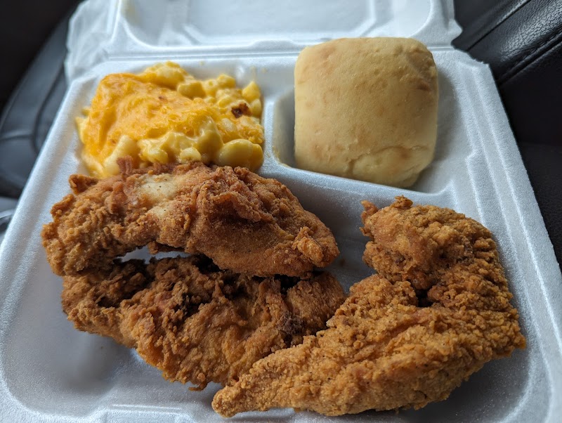 Lucky's Cafe photo 3