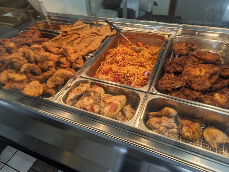 Lucky's Cafe photo 2