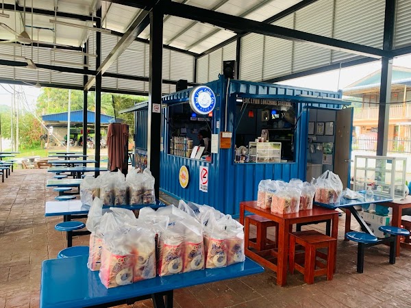 Kak Lynn Cabin Cafe - Photo 1