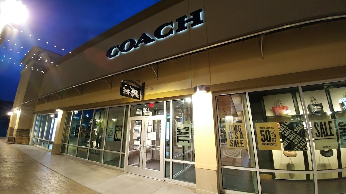 COACH Outlet