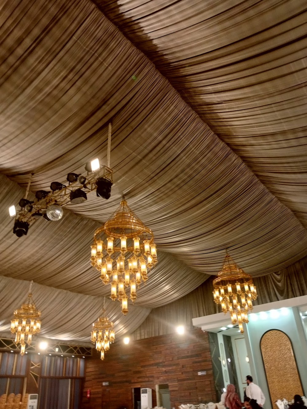Venetian Banquet wedding venue photo 2