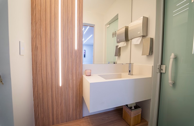 Dra. Míriam Scarpanti | Especialista em Canal, Consulta de Urgência 24 horas e Clínica Geral (somente particular) - foto 3