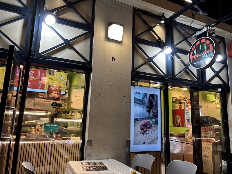 Tunnel meals photo 1