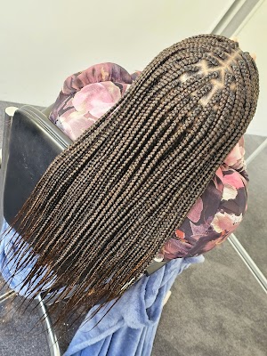 Bertha Hair Beauty photo 3