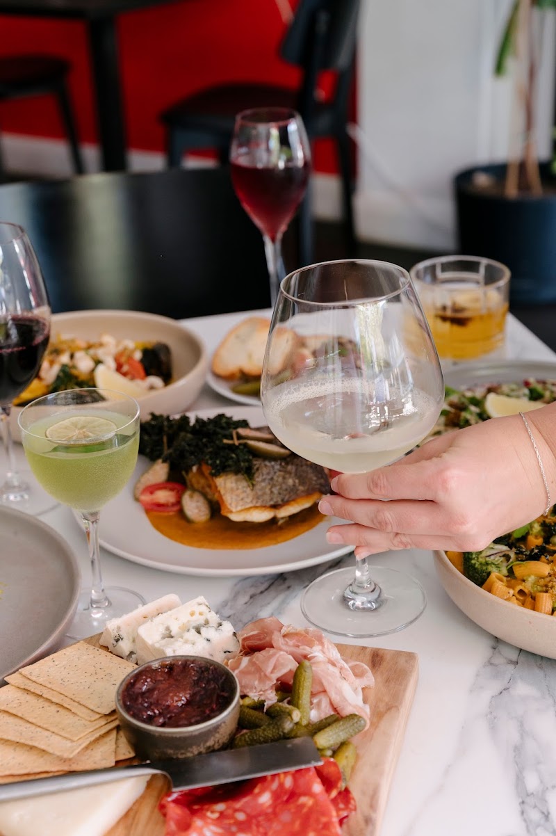 Urban Restaurant & Wine Bar photo 5