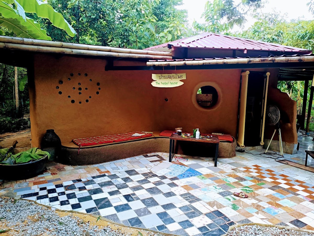 Gaia Ashram อาศรมธรรมชาติ(ศูนย์เรียนรู้บ้านดิน) — 3