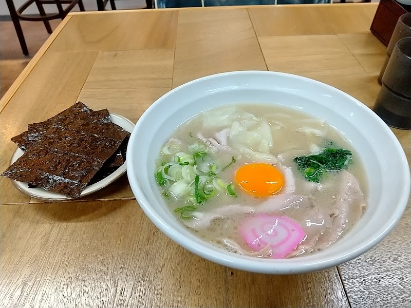 麺屋満月 写真4