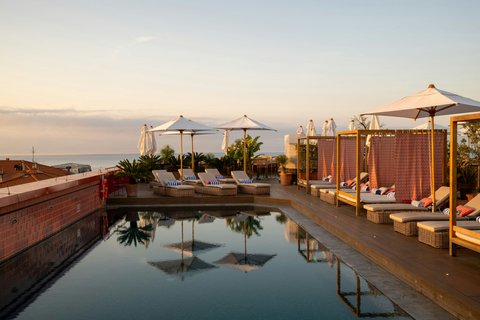 AC Hotel by Marriott Nice 5