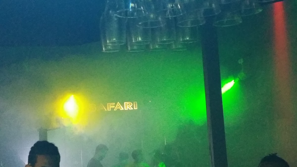 Safari Nigh Club - Imagen 1