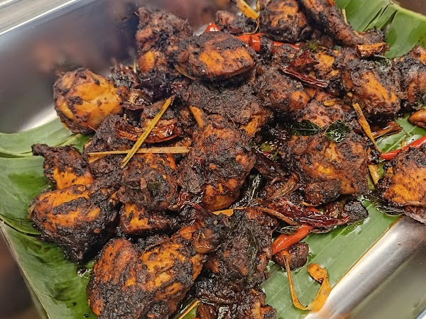 SK Villas Kitchen - Photo 1