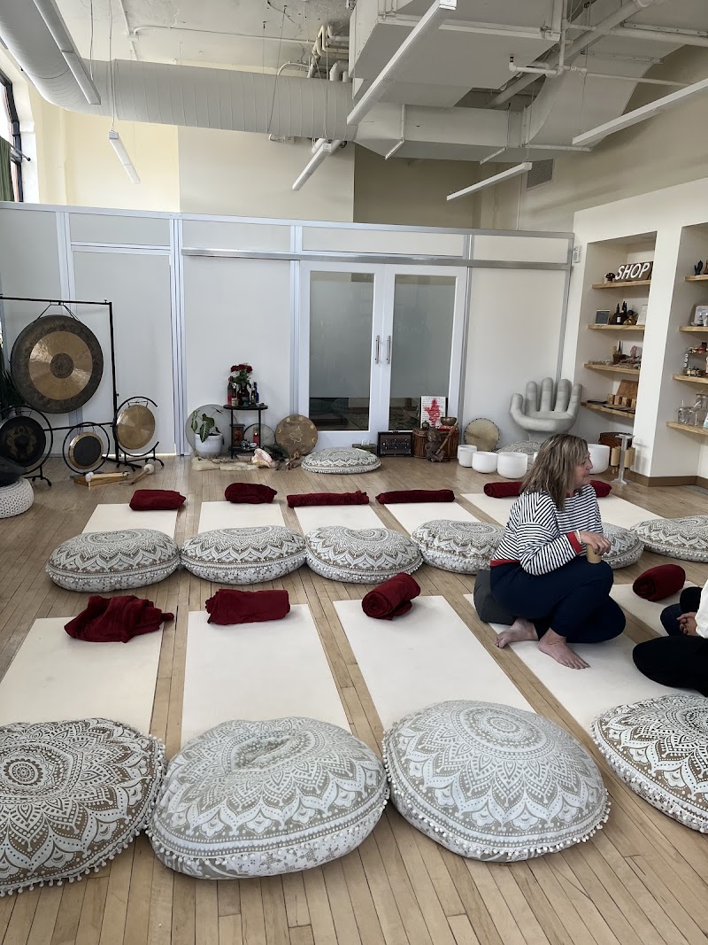 Hive Holistic Center