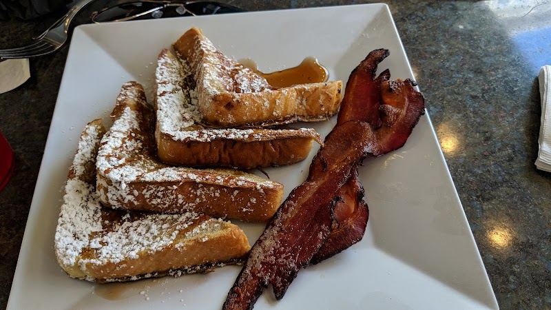 Newton's Paradise Cafe photo 2