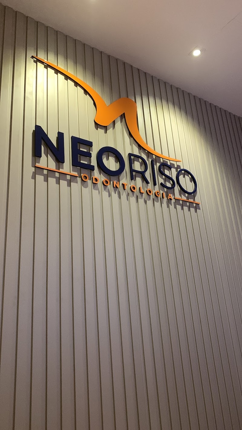 Neoriso Odontologia - Dentistas Especializados em Implantes Dentários em Duque De Caxias. - foto 4