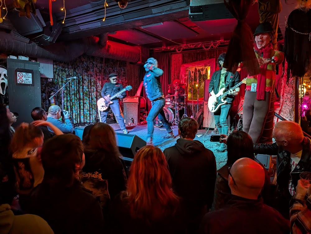 Bottom of the Hill photo