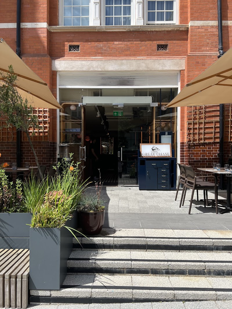 The Great Chase photo 1