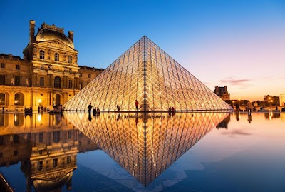 Louvre Pyramid