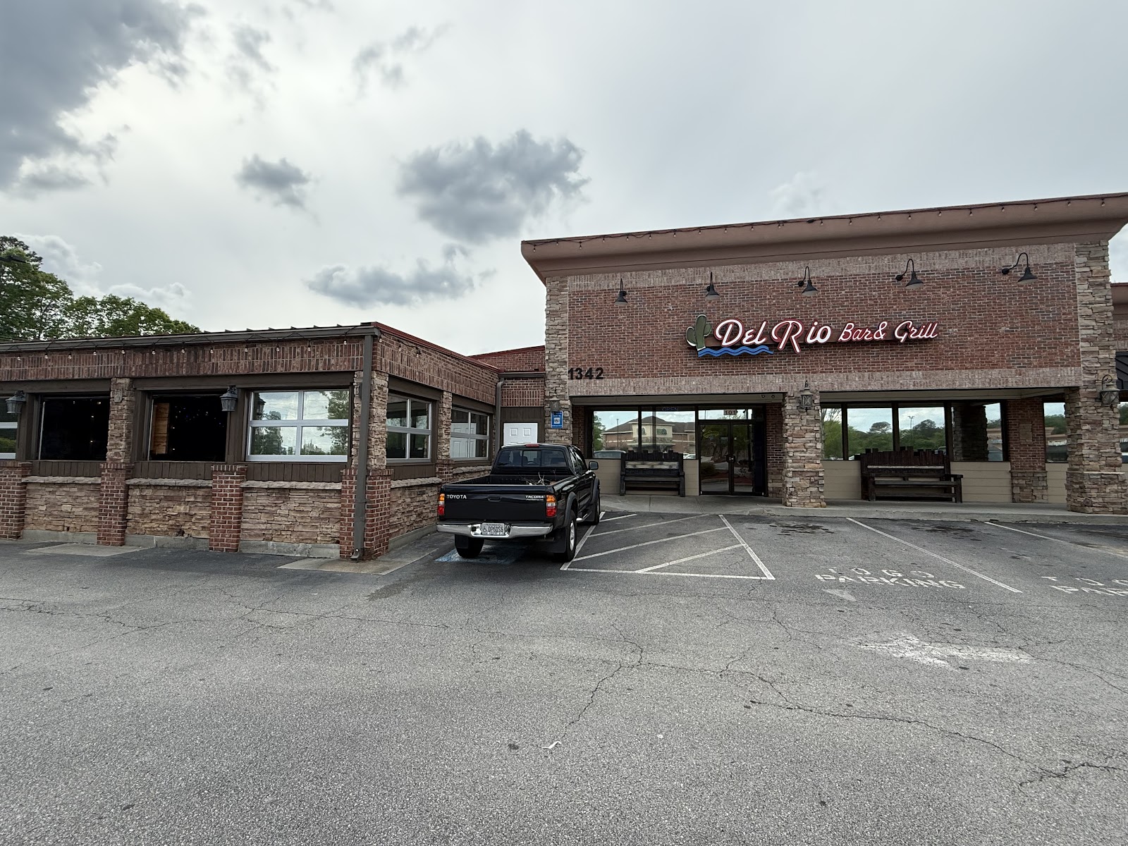 Del Rio Mexican Grill