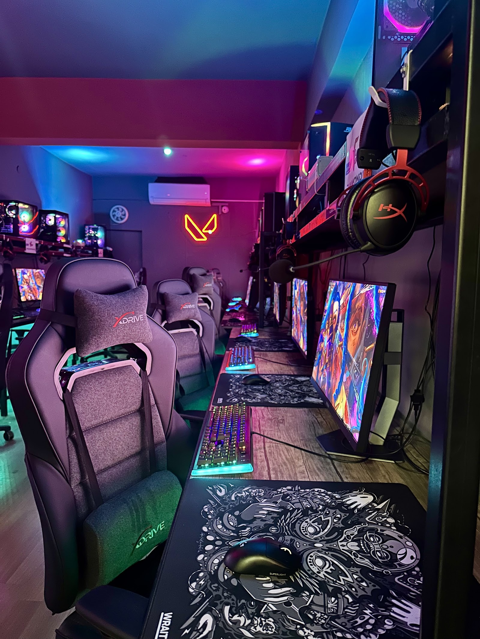 Bizon Game E-Sports mekanı