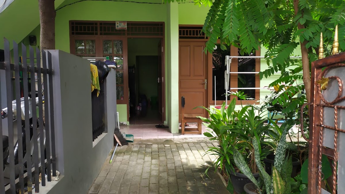 Kontrakan Rusdi Damai
