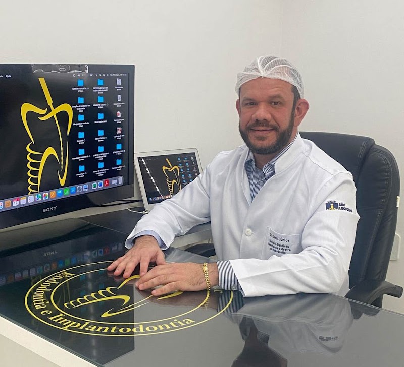 Dentista Rio Branco Dr Elson Júnior | Dentista 24h | Lente de Contato Dental | Implante Dentário - foto 4