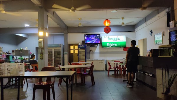 Maggie Cafe