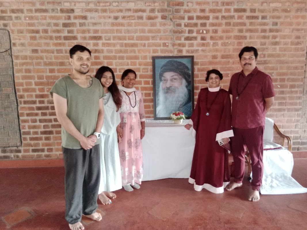 Osho Celebration Centre Trust (R)