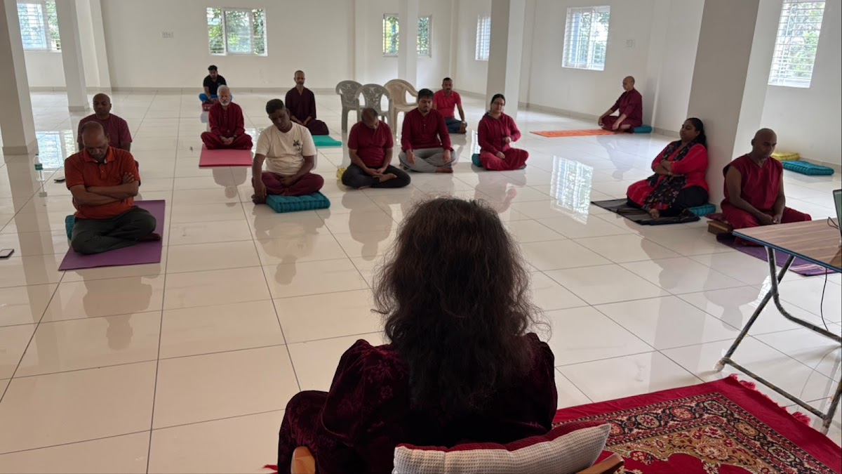 Osho Celebration Centre Trust (R)