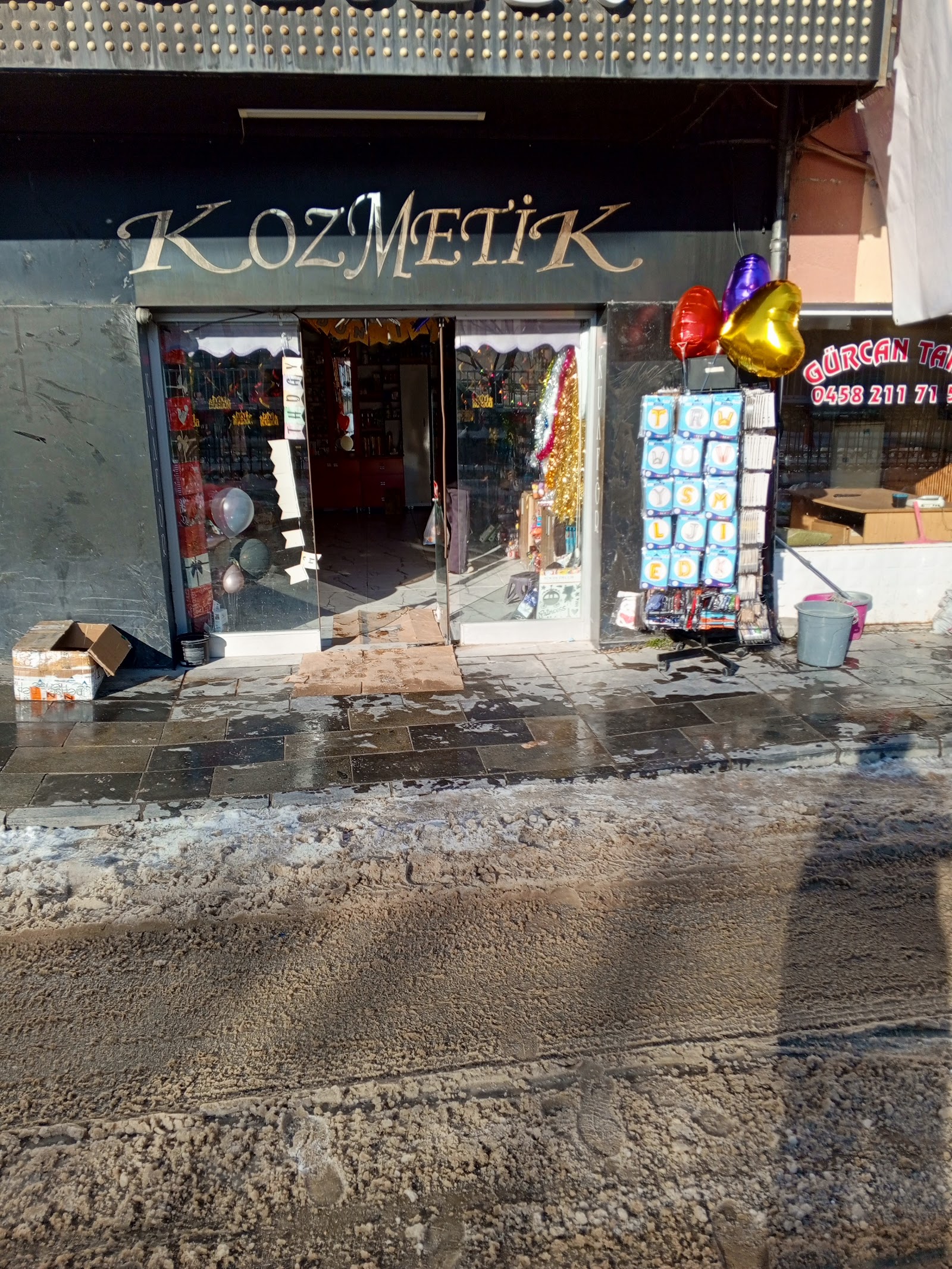 Pasta Parti Home mekanı