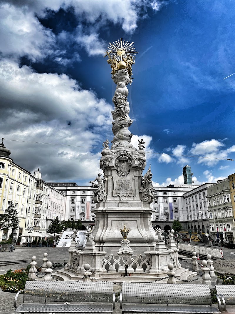 Главная площадь города Линц Hauptplatz