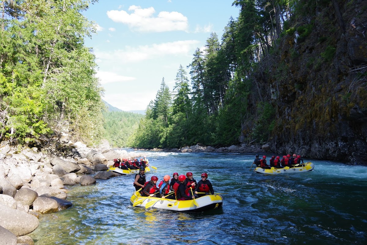 REO Rafting, Glamping & Yoga Resort — 4