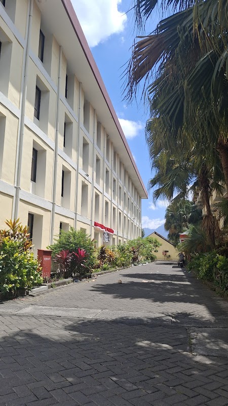 Asrama Tulip Universitas Negeri Malang (UM)