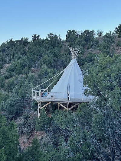 Coyote Run Tipi Retreat