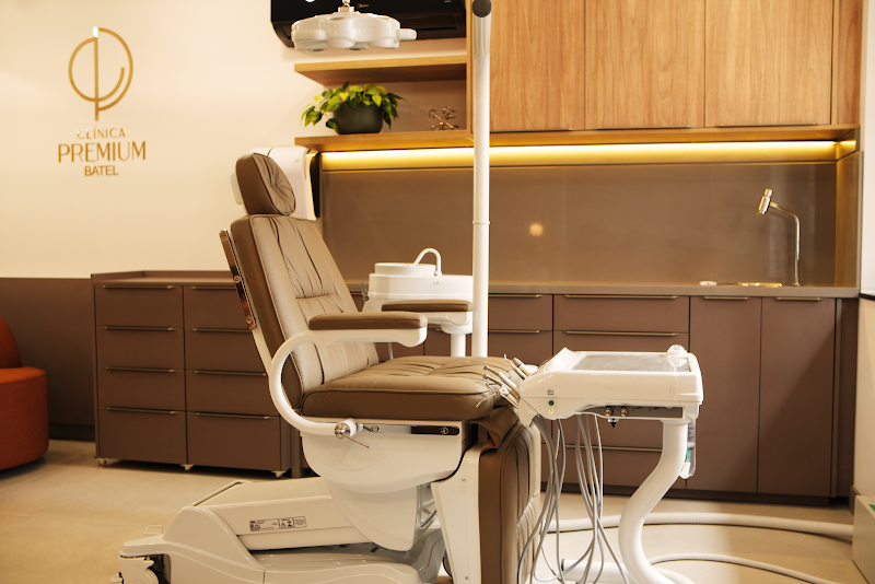 Clínica Premium Batel | Protocolo e Implante Dentário - foto 2